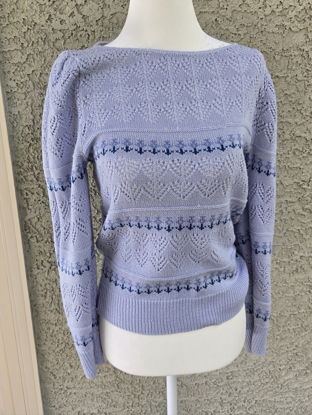 Cristin Stevens Vintage Light Lavender Eyelet Knit Sweater with Navy Accent